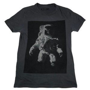 French Connection Small Grey Monkey Astronaut Men T-shirt. Single Stitch